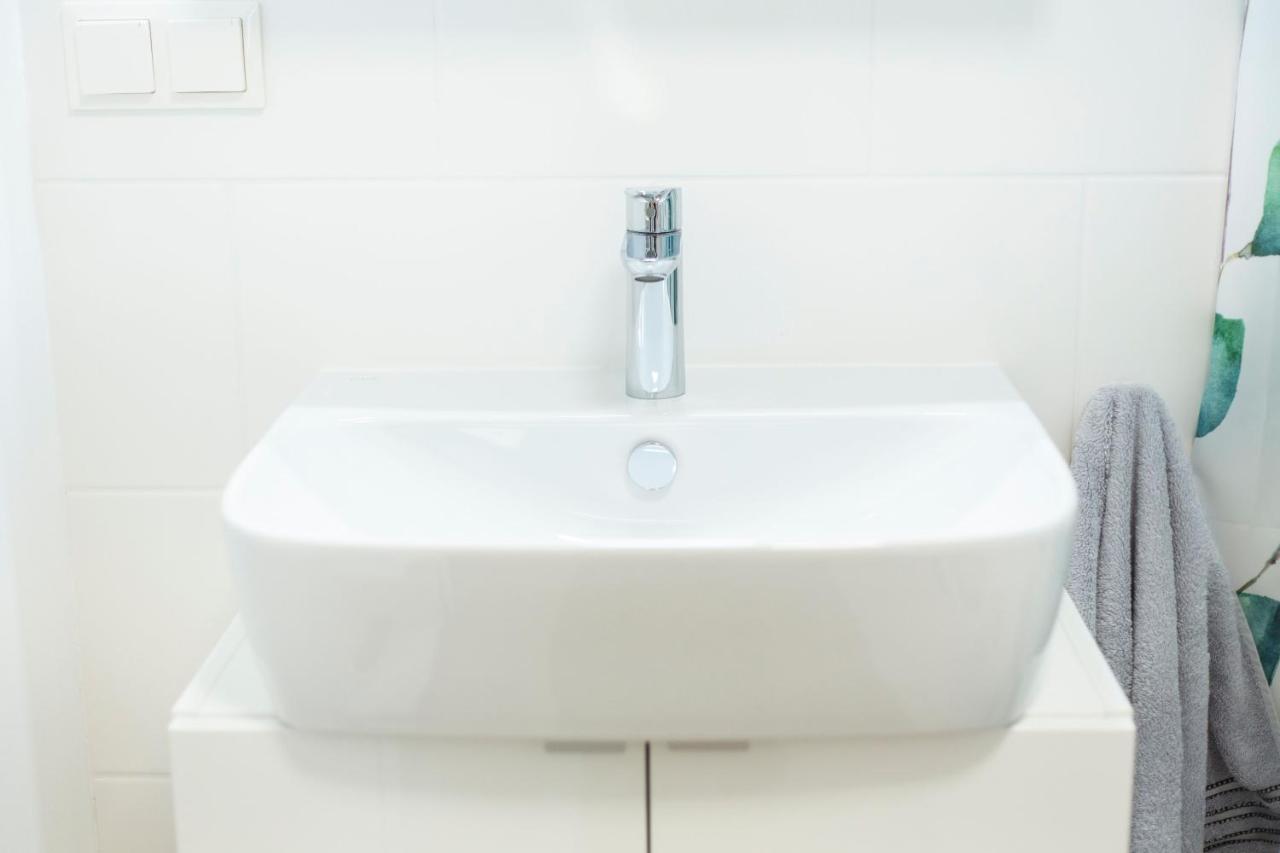 Green & Cozy Apartment - 15 Min To City Center Wien Exteriör bild