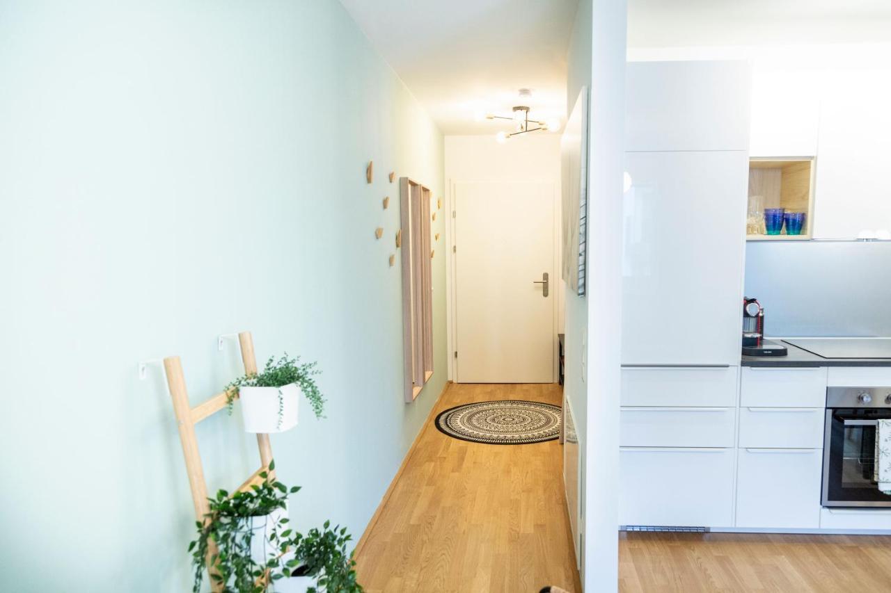 Green & Cozy Apartment - 15 Min To City Center Wien Exteriör bild